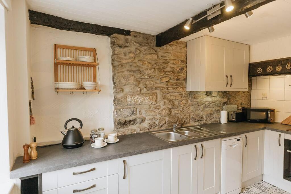 Cliffe Cottage - Countryside Cottage In Castleton, Peak District National Park Exterior photo